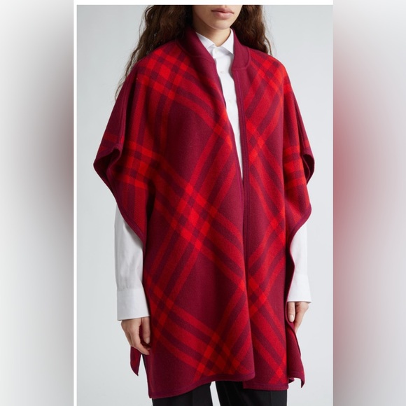 BNWT Burberry Carly Check Wool Cape Red - Picture 4 of 6